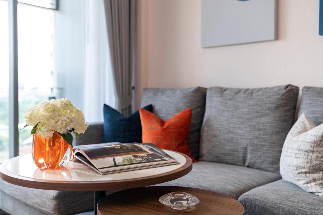 Oakwood Suites Tiwanon Bangkok Nonthaburi Bagian luar foto
